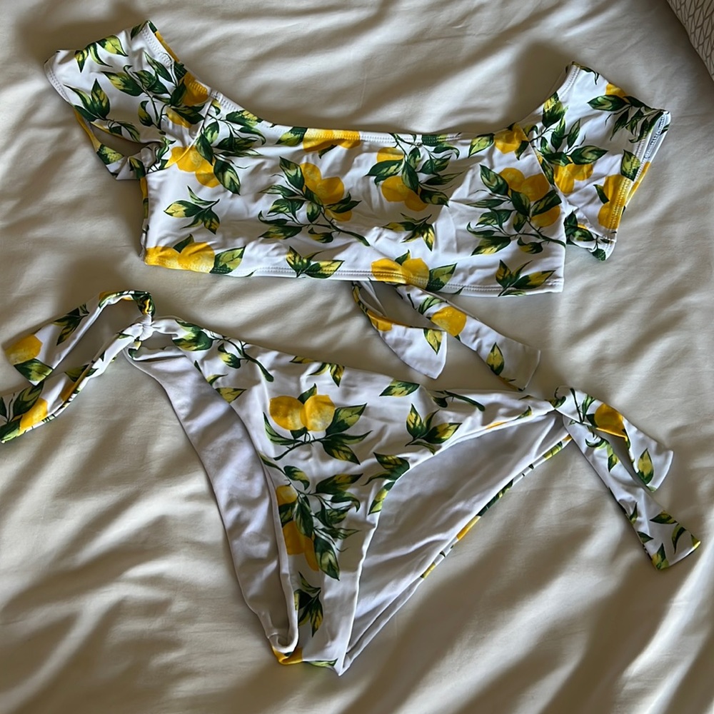 Lemon print Bikini